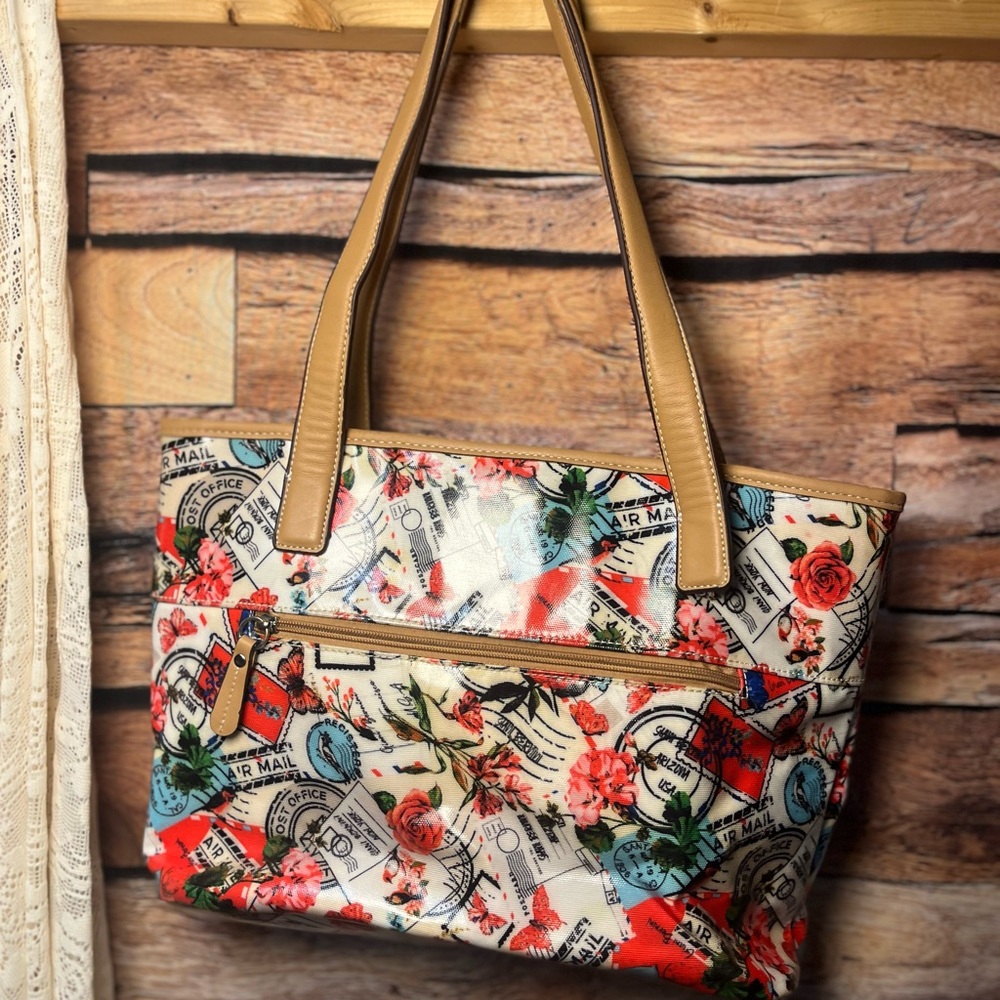 Giani Bernini Coated Postcard Tote Bag - Picture 12 of 16